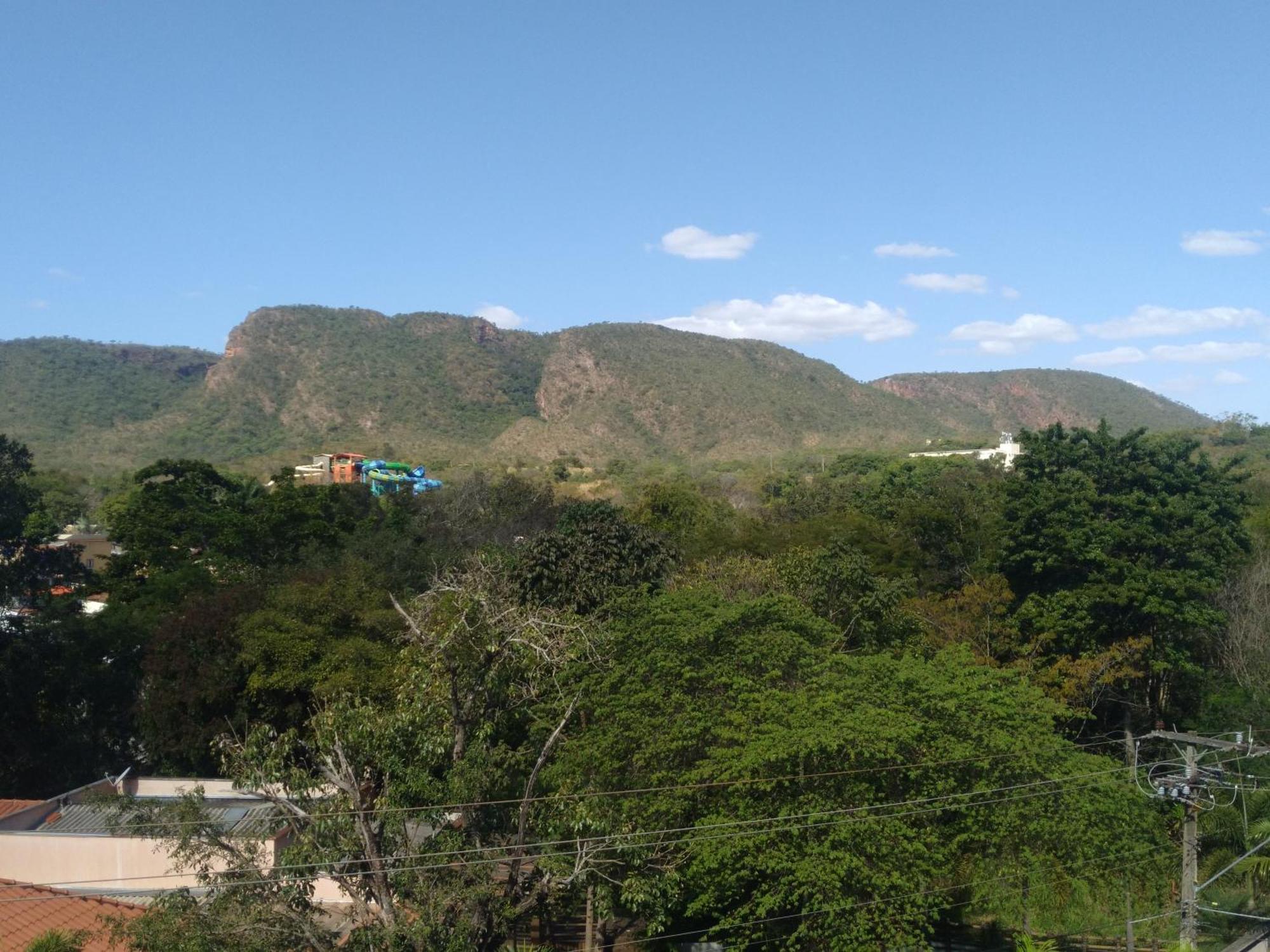 Aguas Da Serra Com Acesso Ao Rio E Vista Pra Serra Rio Quente Bagian luar foto